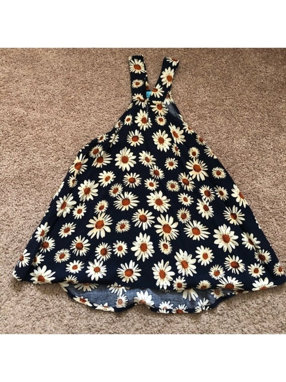 Francesca’s daisy high neck tank